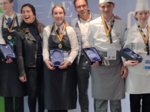 Tweemaal goud voor Hotelschool Turnhout op nationale AEHT-wedstrijd